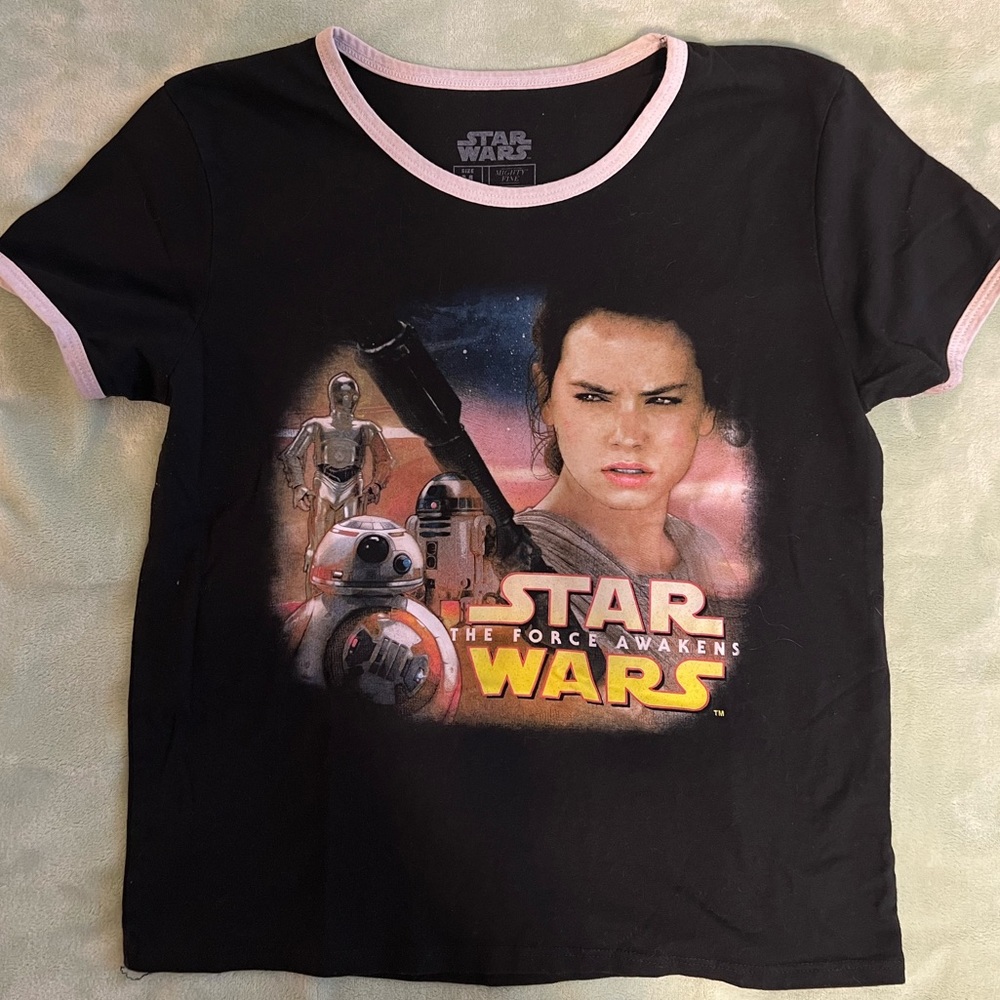 Black Star Wars Graphic Tee